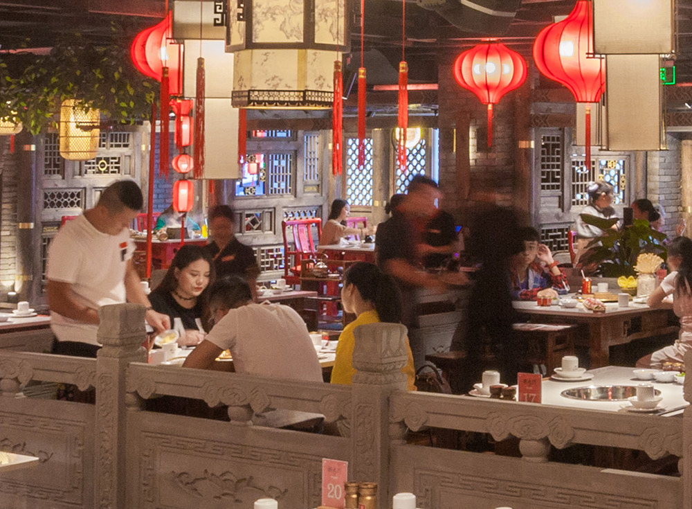 山西吕梁宏泰广场店